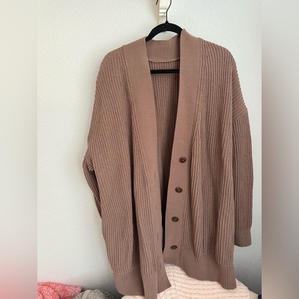 lululemon athletica women’s Ribbed Sweater - Brown
